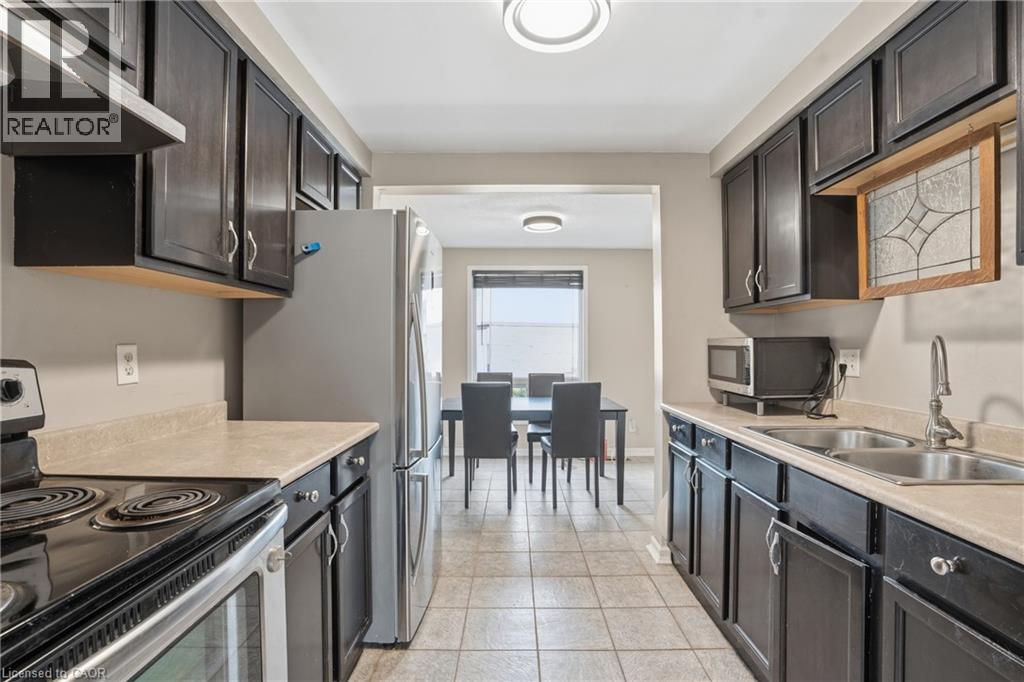 210 Glamis Road Unit# 33, Cambridge, Ontario  N1R 6L3 - Photo 9 - 40811788