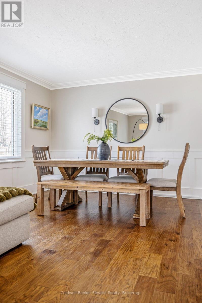 268 Peel Street, Halton Hills, Ontario  L7J 1M8 - Photo 16 - W12925766