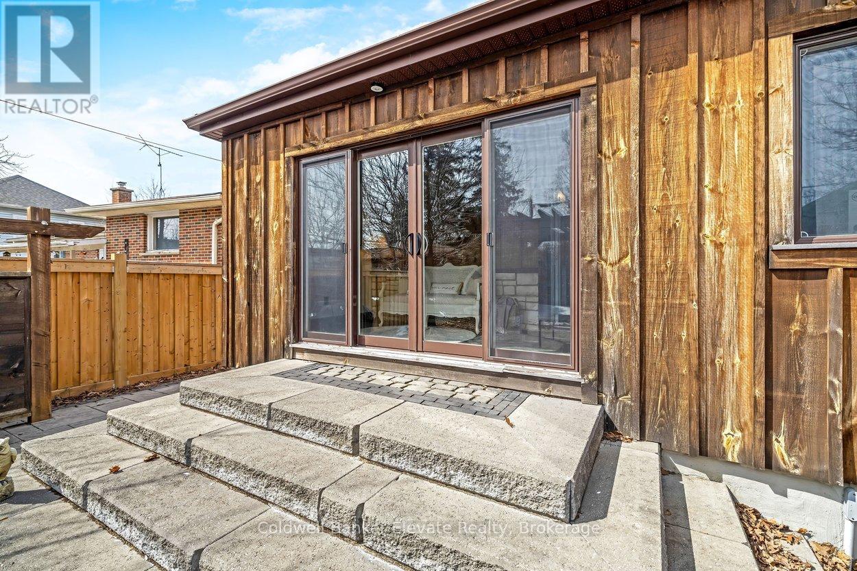 268 Peel Street, Halton Hills, Ontario  L7J 1M8 - Photo 41 - W12925766