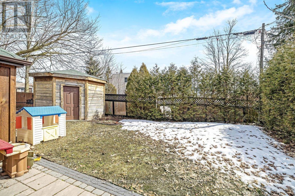 268 Peel Street, Halton Hills, Ontario  L7J 1M8 - Photo 43 - W12925766