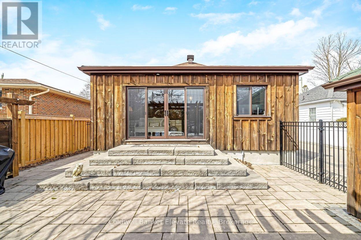 268 Peel Street, Halton Hills, Ontario  L7J 1M8 - Photo 45 - W12925766