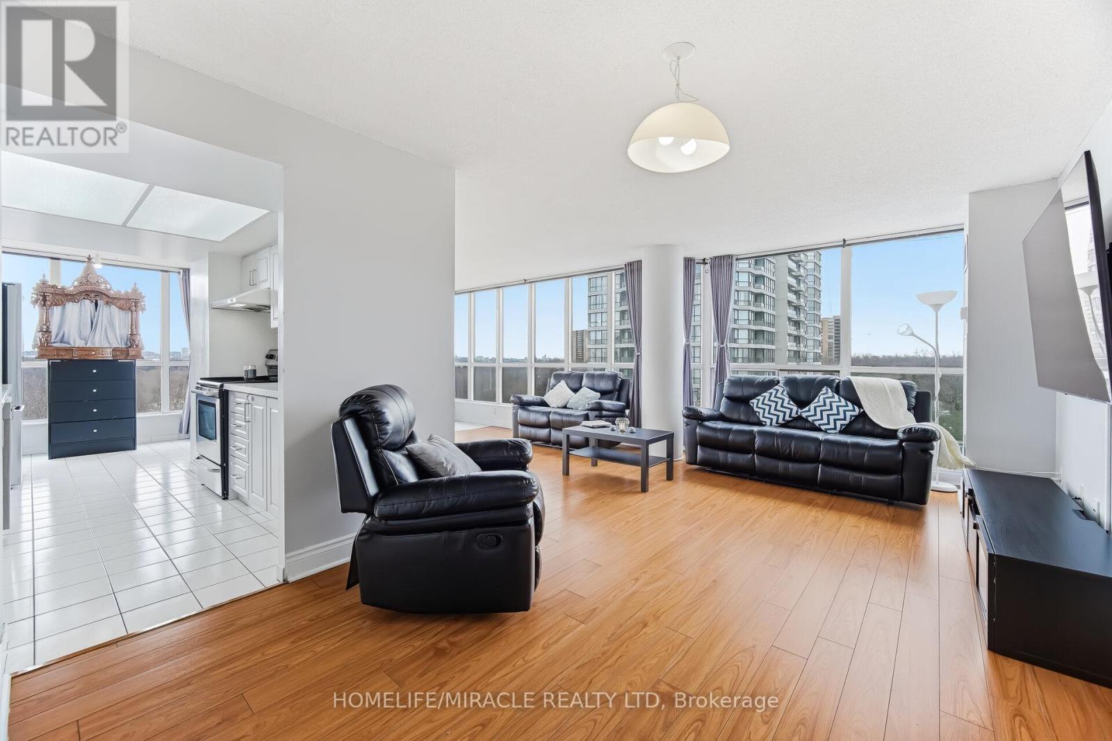 502 - 1 Rowntree Road, Toronto (Mount Olive-Silverstone-Jamestown), Ontario  M9V 5G7 - Photo 10 - W12925822