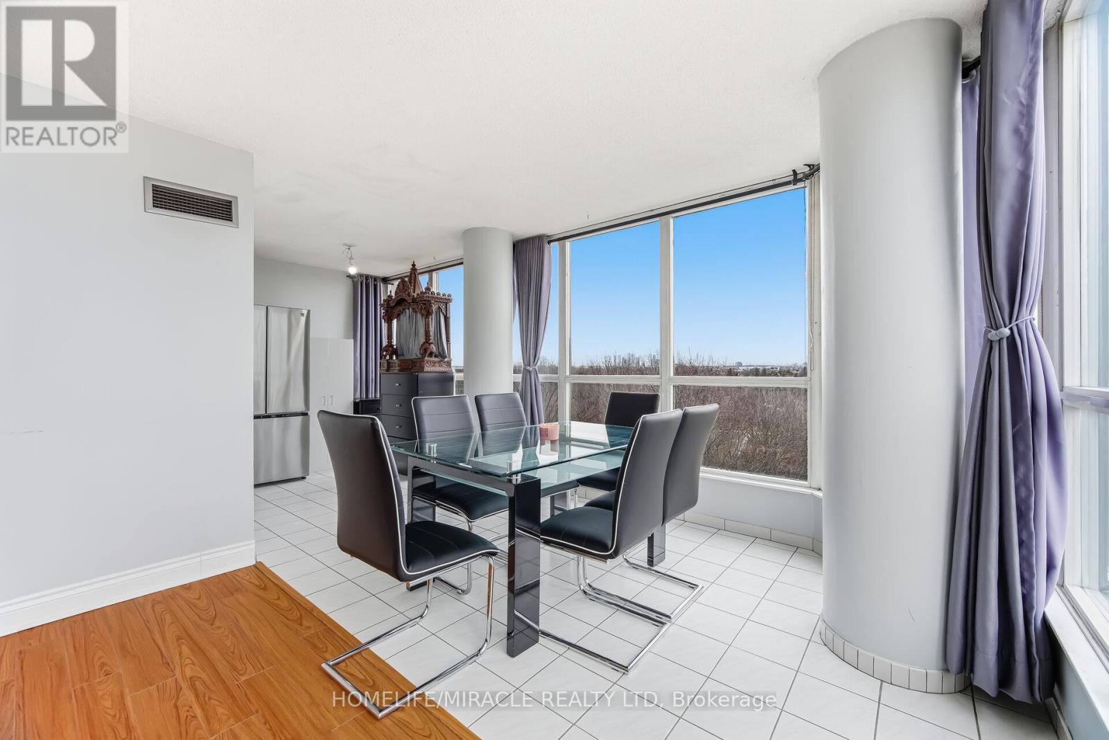 502 - 1 Rowntree Road, Toronto (Mount Olive-Silverstone-Jamestown), Ontario  M9V 5G7 - Photo 18 - W12925822