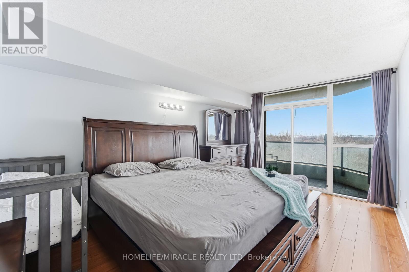 502 - 1 Rowntree Road, Toronto (Mount Olive-Silverstone-Jamestown), Ontario  M9V 5G7 - Photo 25 - W12925822