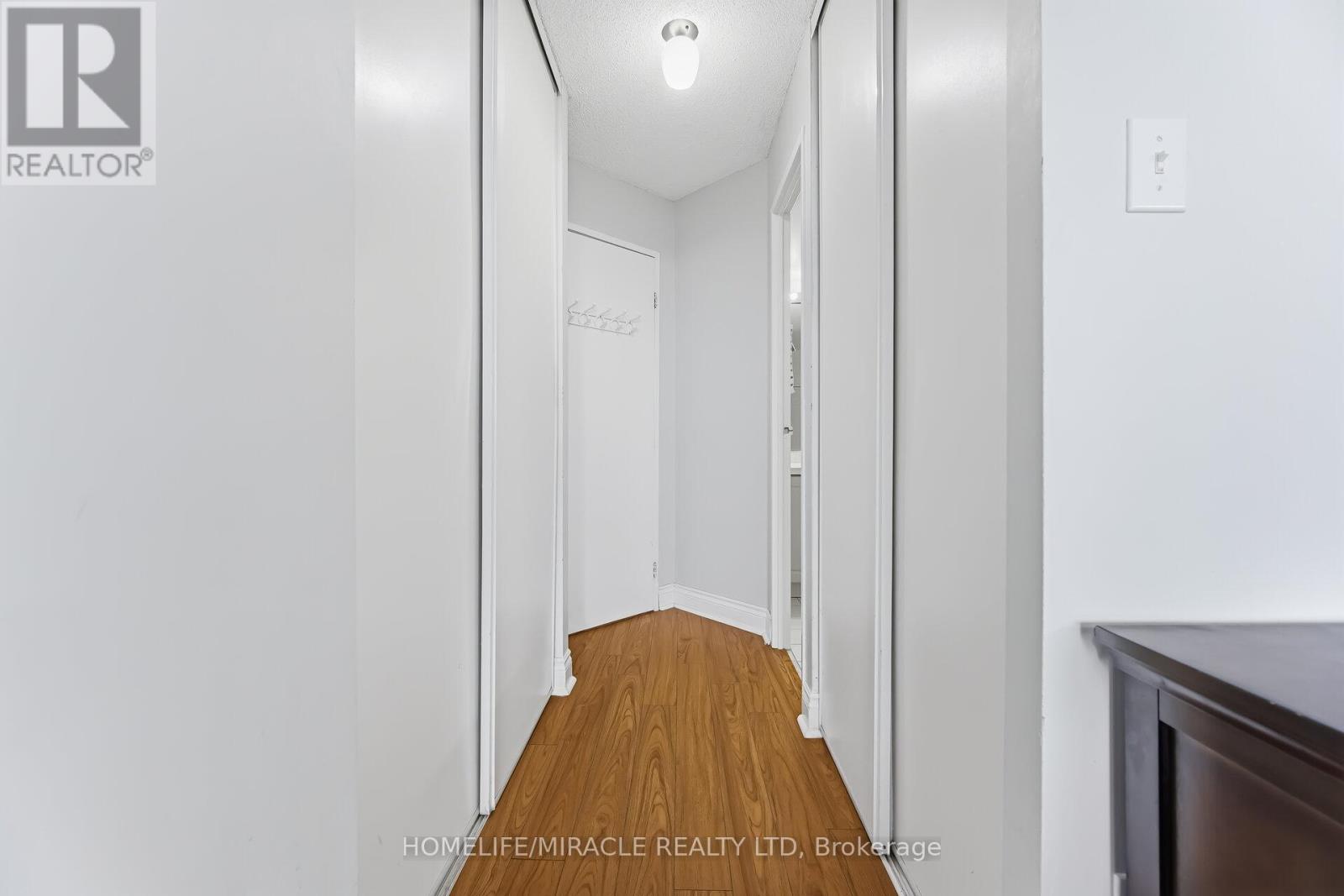 502 - 1 Rowntree Road, Toronto (Mount Olive-Silverstone-Jamestown), Ontario  M9V 5G7 - Photo 27 - W12925822