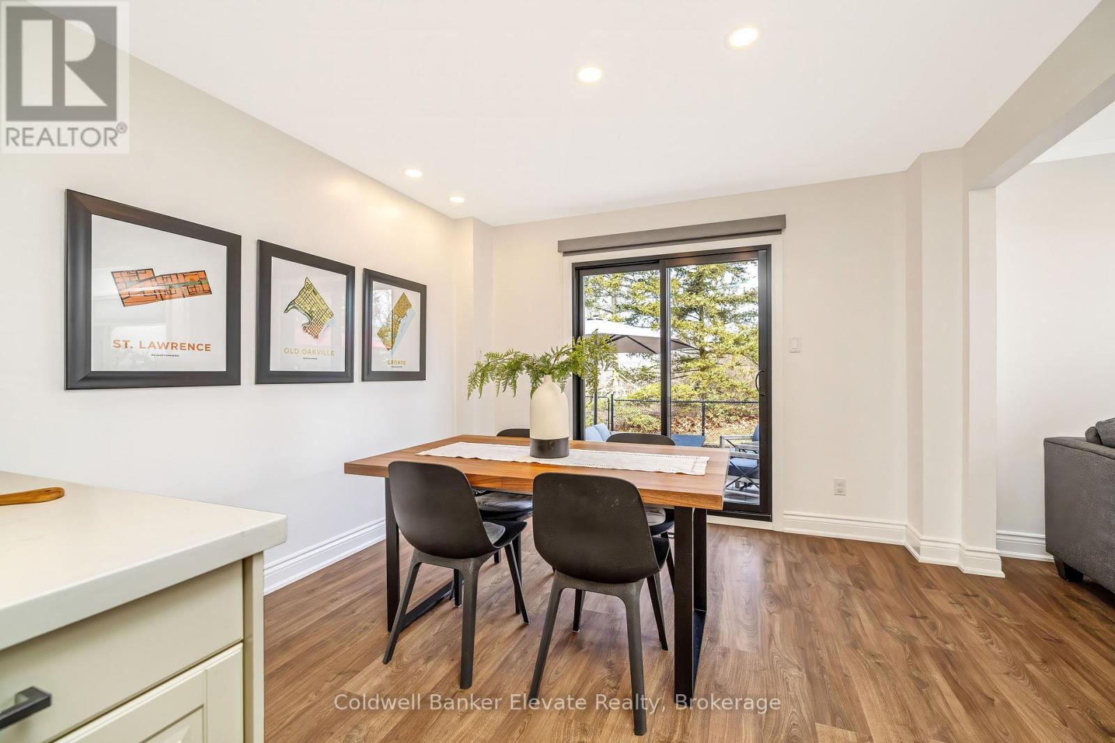 3017 Silverthorn Drive, Oakville, Ontario  L6L 5N4 - Photo 15 - W12925828