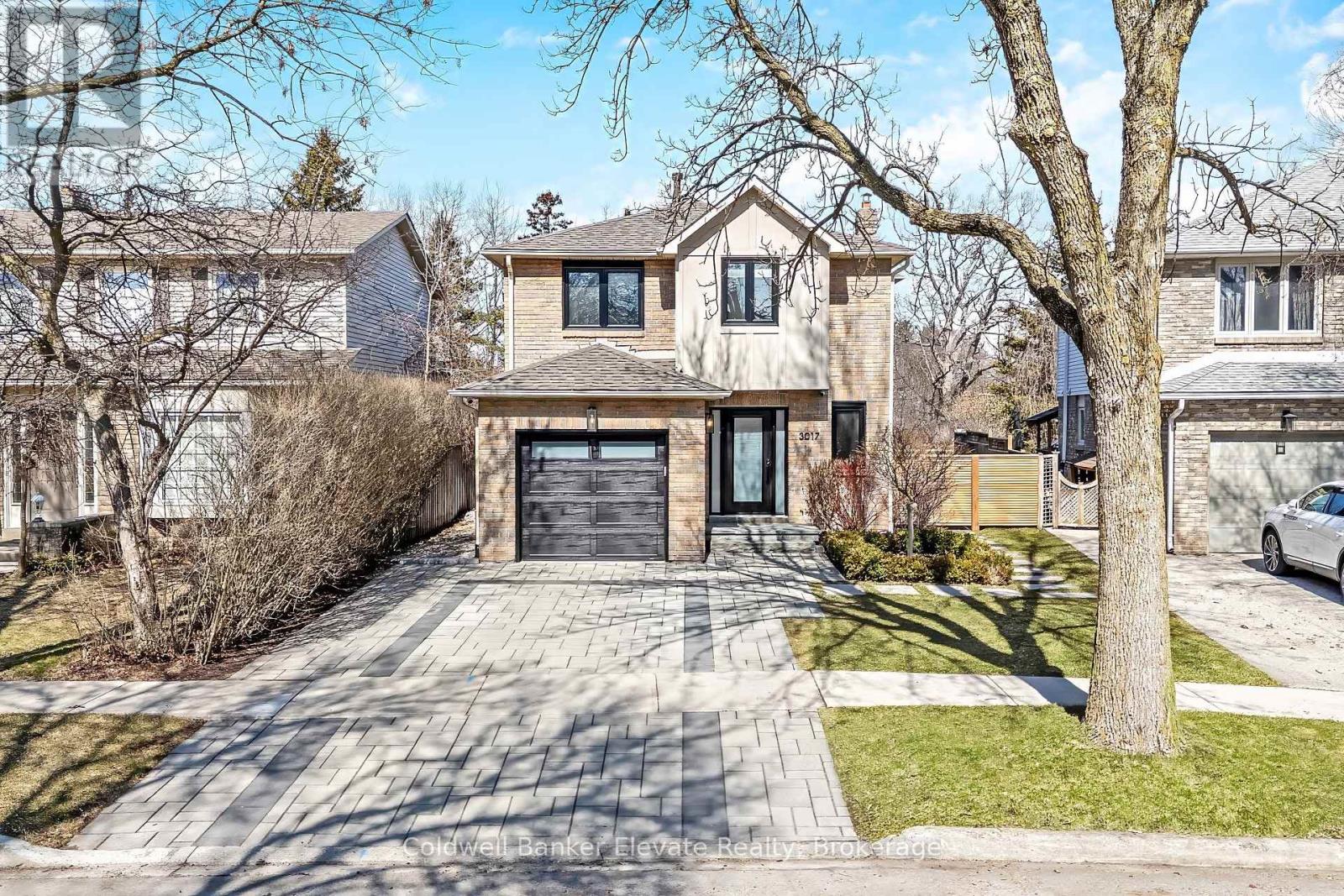 3017 Silverthorn Drive, Oakville, Ontario  L6L 5N4 - Photo 2 - W12925828