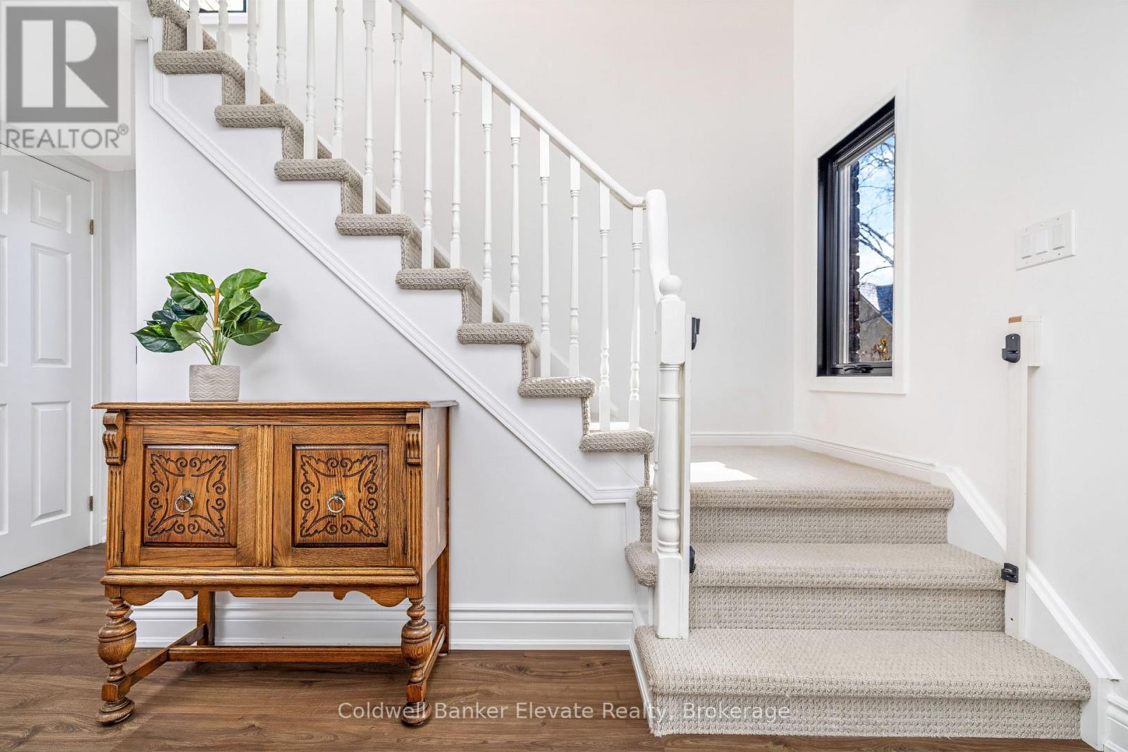 3017 Silverthorn Drive, Oakville, Ontario  L6L 5N4 - Photo 25 - W12925828