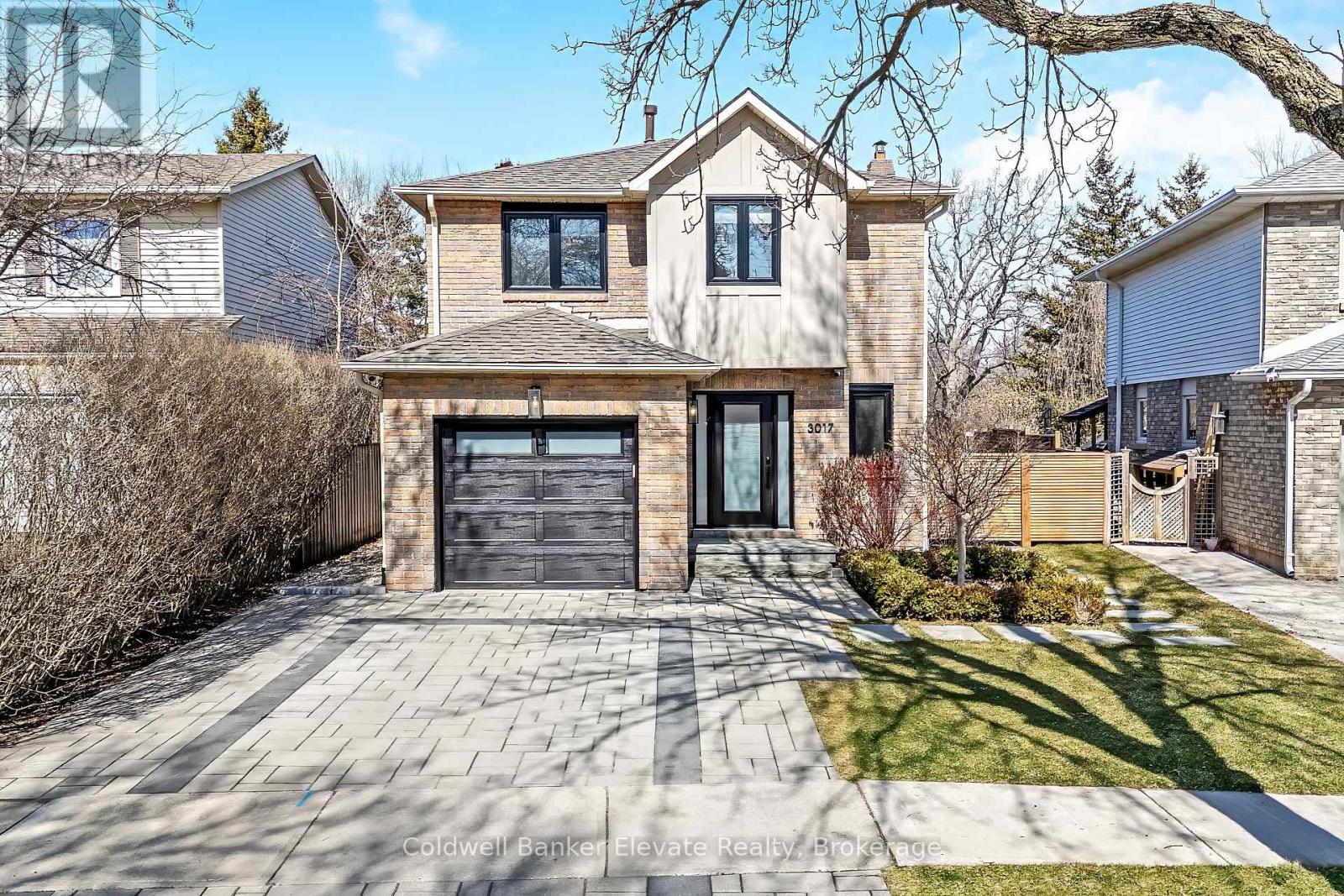 3017 Silverthorn Drive, Oakville, Ontario  L6L 5N4 - Photo 5 - W12925828