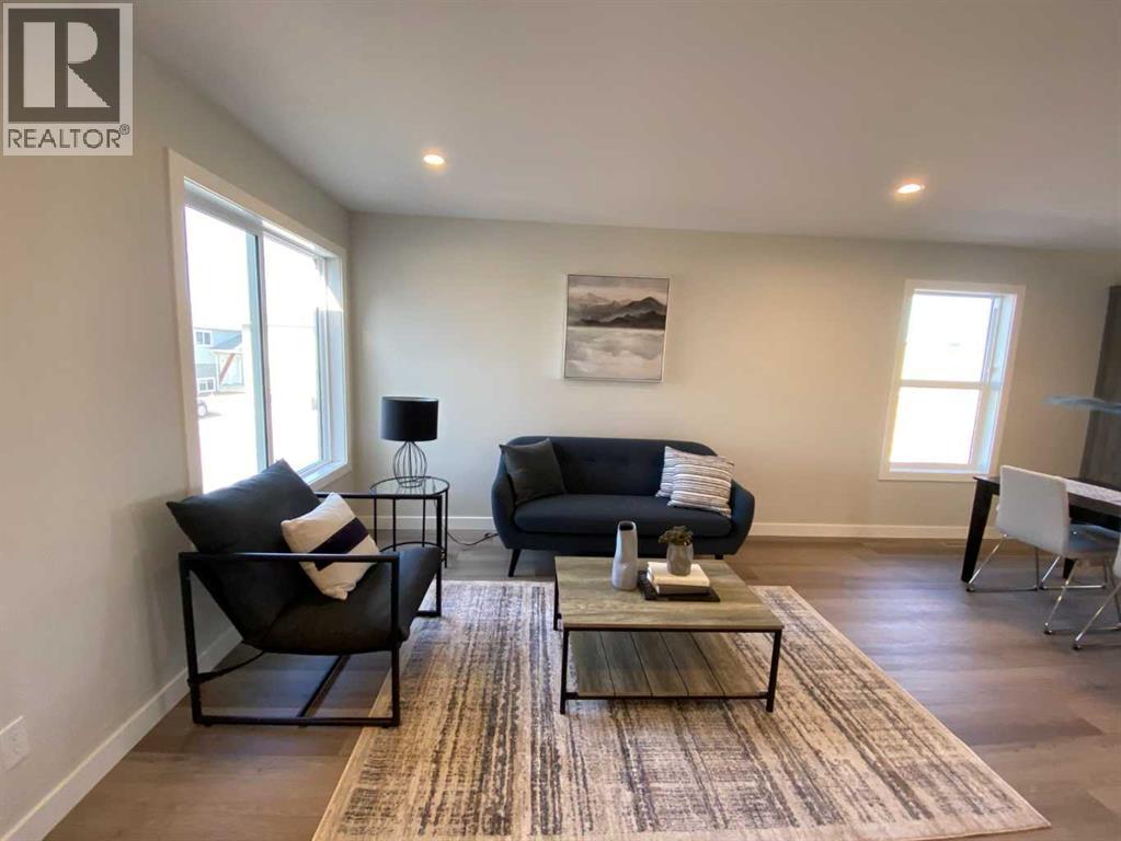 4229 57 Street, Taber, Alberta  T1G 0G8 - Photo 4 - A2288203