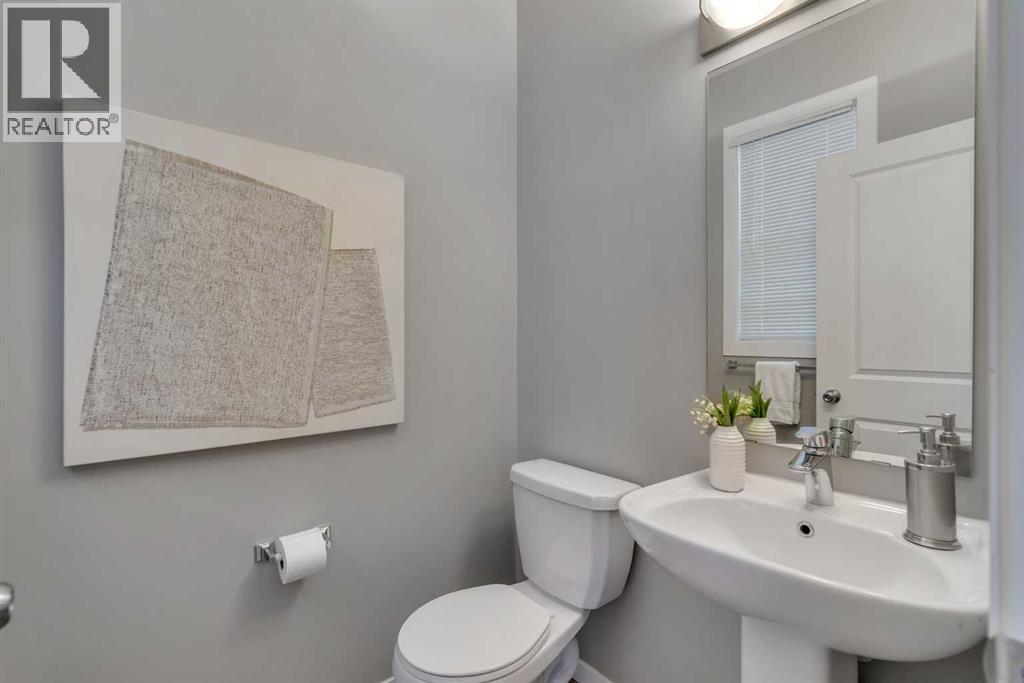 34 New Brighton Point Se, Calgary, Alberta  T2Z 1B6 - Photo 16 - A2292152