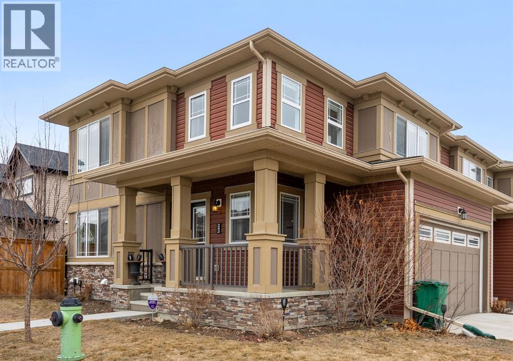 242 Hillcrest Square SW, Airdrie, Alberta