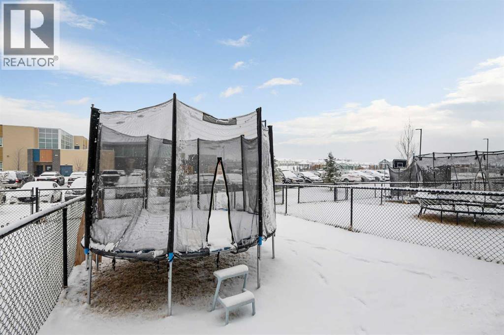 673 Hillcrest Road SW, Airdrie, Alberta  T4B 4C7 - Photo 36 - A2296509