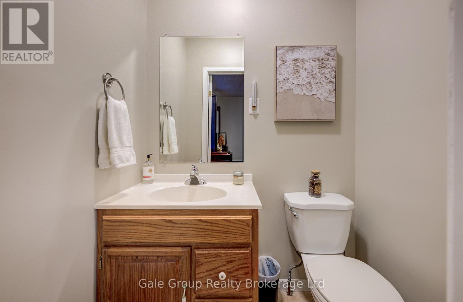 Photo 25 of 49 for 34381 Denfield Road