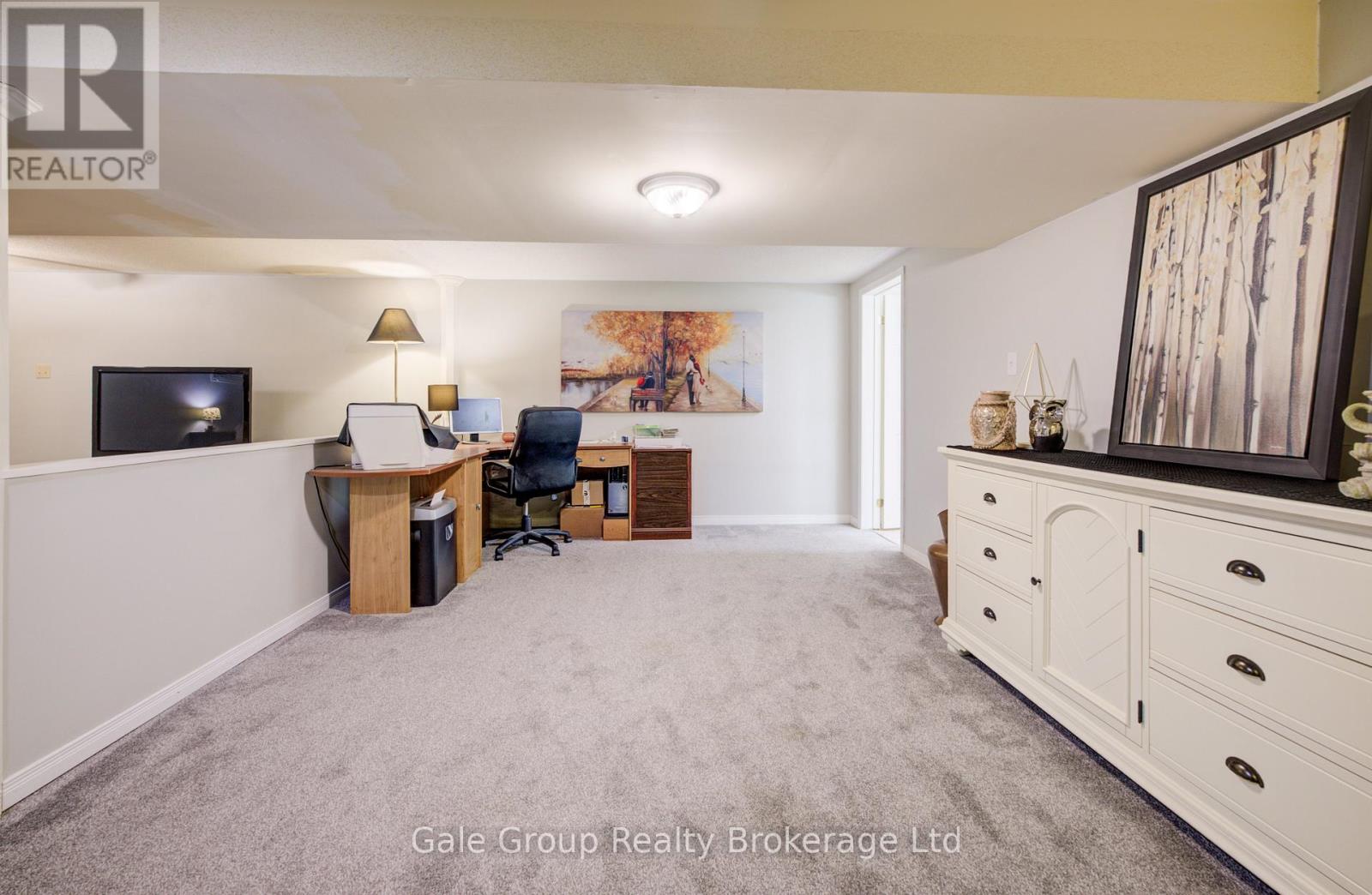 Photo 34 of 49 for 34381 Denfield Road