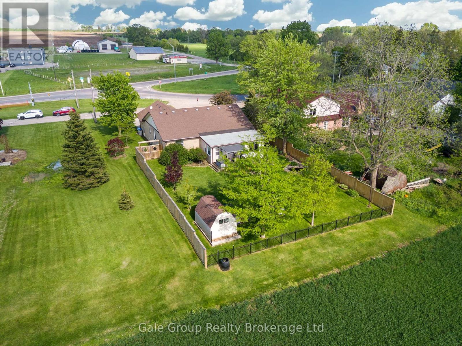 Photo 38 of 49 for 34381 Denfield Road