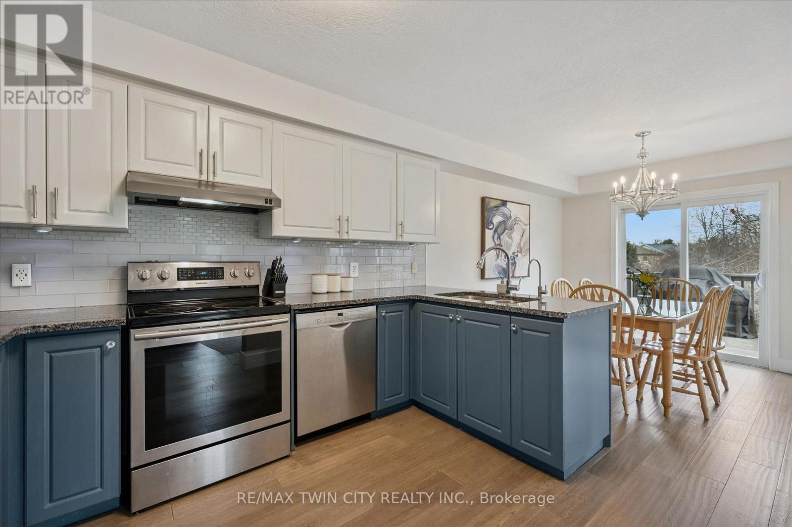 7 - 468 Doon Drive S, Kitchener, Ontario  N2P 0A2 - Photo 10 - X12925772