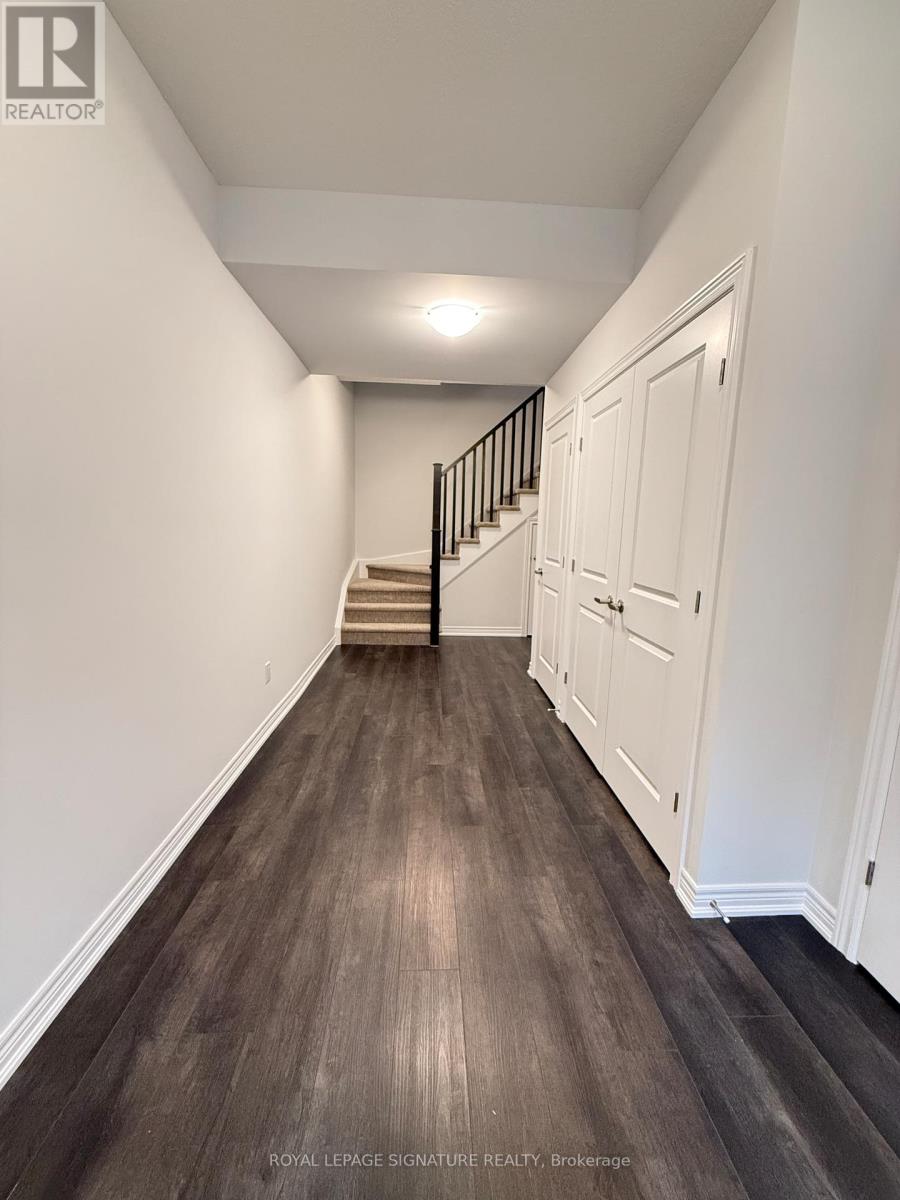 35 - 19 Picardy Drive, Hamilton, Ontario  L8J 0M7 - Photo 5 - X12925810