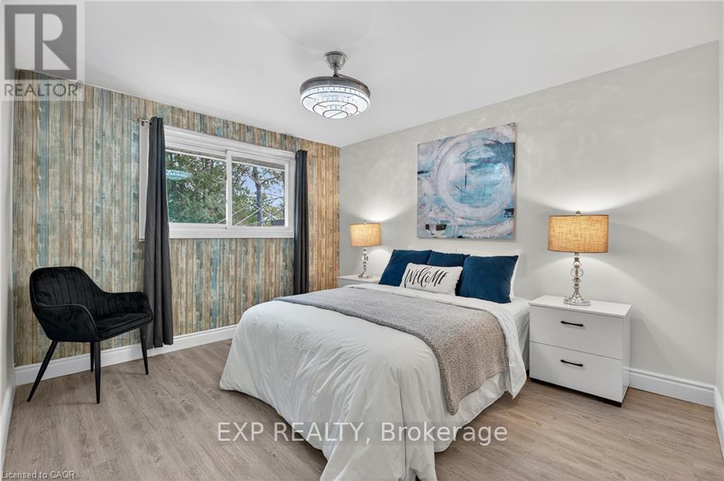 Upper - 146 Appalachian Crescent, Kitchener, Ontario  N2E 1A4 - Photo 7 - X12925864