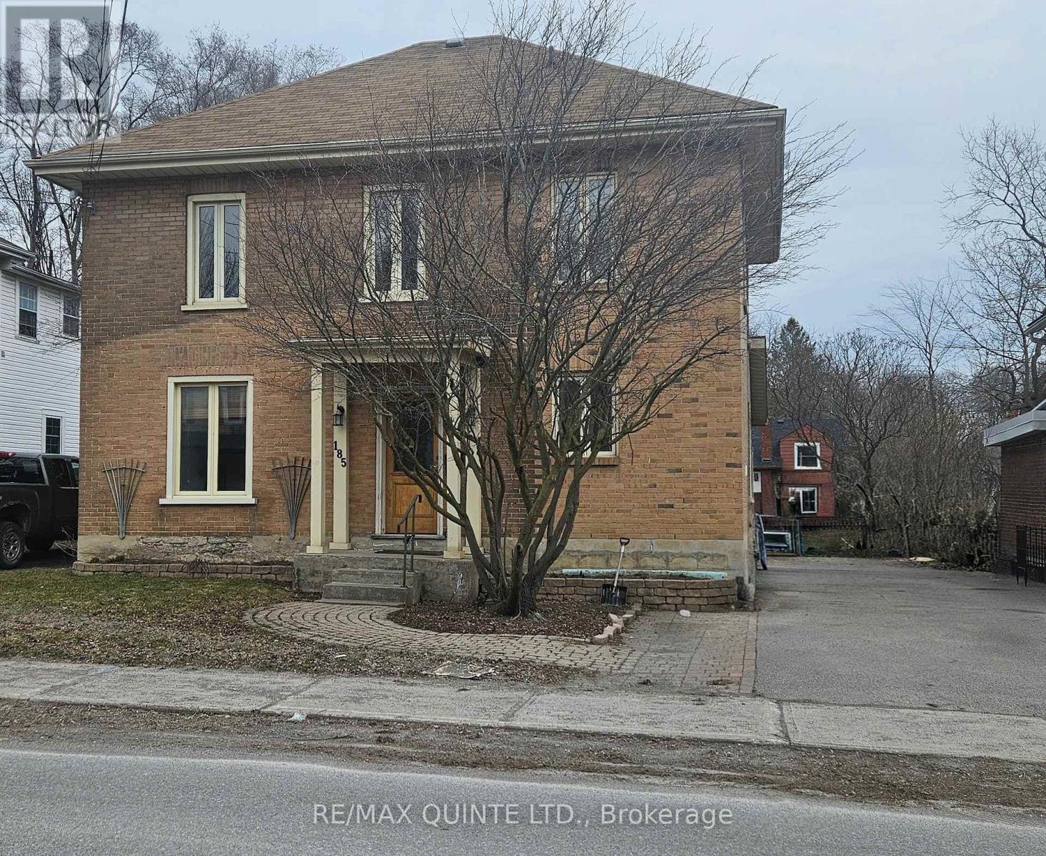 185 FOSTER AVENUE, Belleville, Ontario