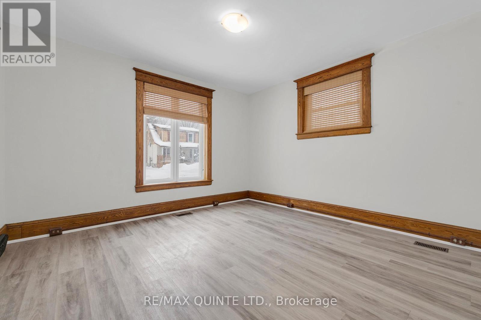 185 Foster Avenue, Belleville, Ontario  K8N 3P8 - Photo 5 - X12773926