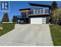 1496 BONNIEBROOK HEIGHTS ROAD, Gibsons, British Columbia