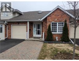 810 GOLF LINKS Road Unit# 2, Ancaster, Ontario