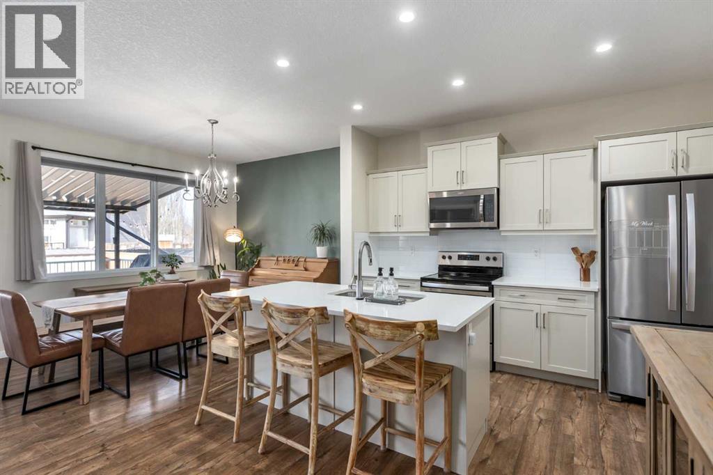 1707 Montgomery Gate Se, High River, Alberta  T1V 0H6 - Photo 4 - A2295509