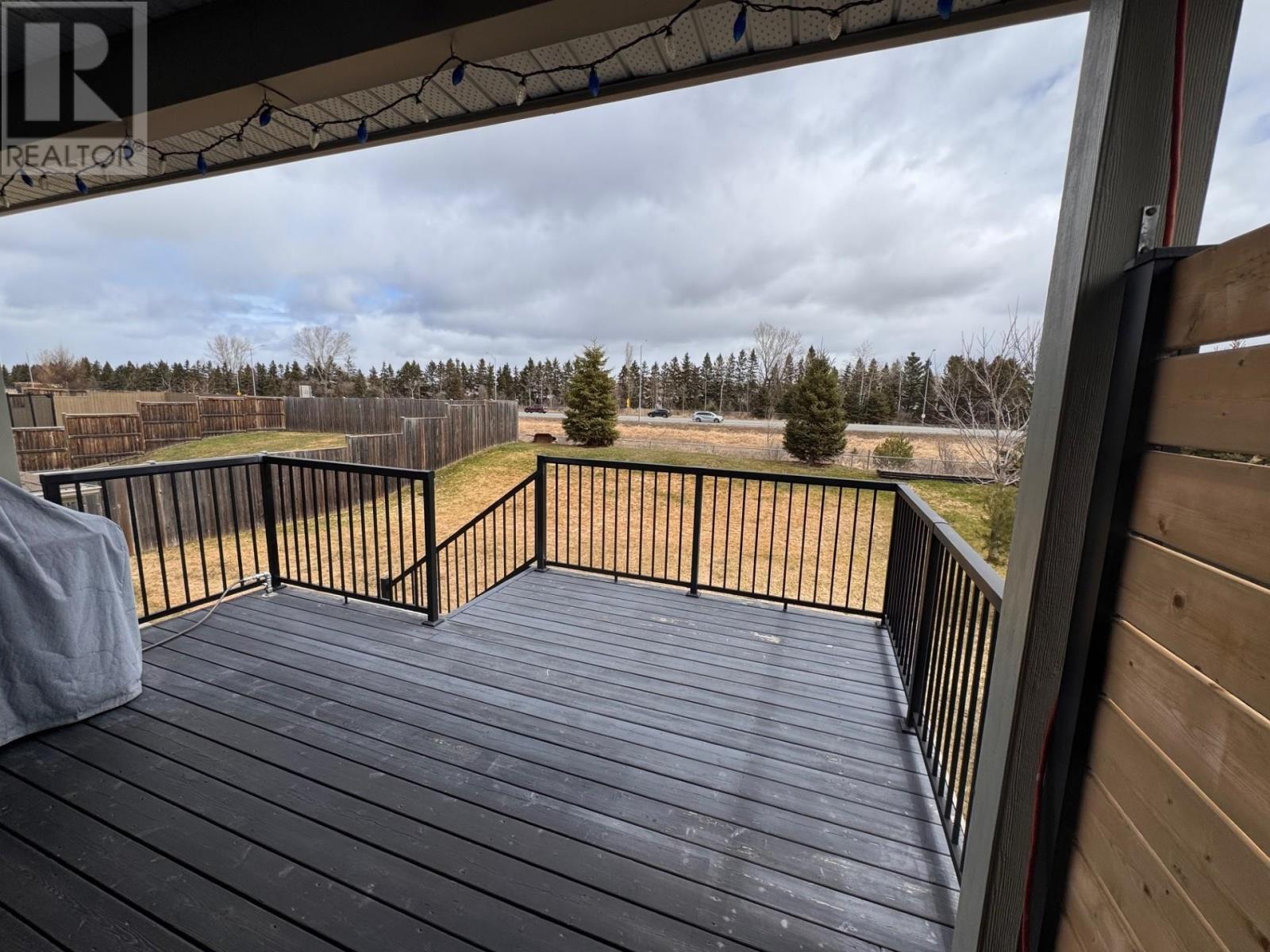 216 Cougar Cres, Thunder Bay, Ontario  P7C 0B2 - Photo 38 - TB2600549