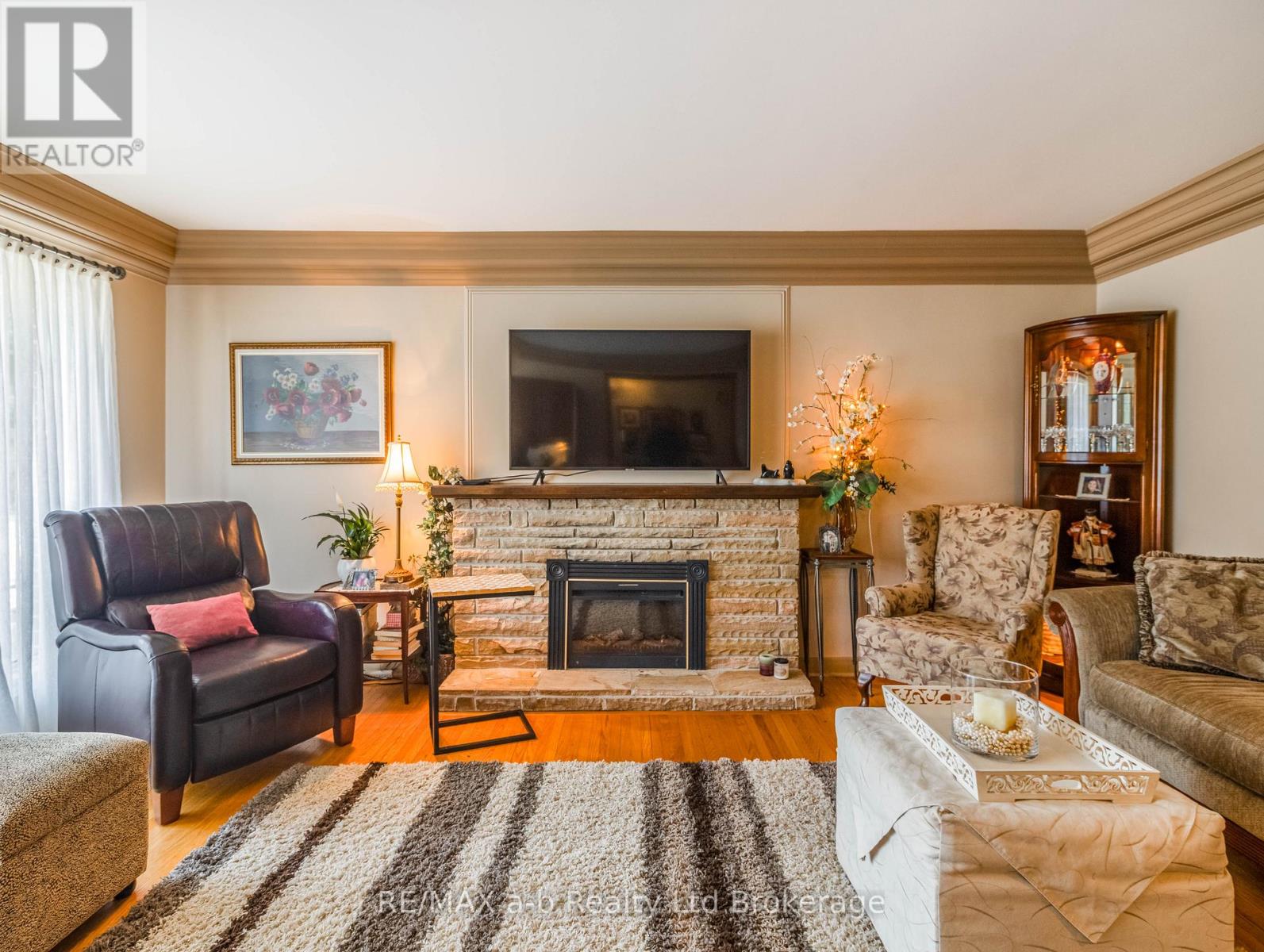 543 Highland Drive, Woodstock, Ontario  N4S 5X1 - Photo 9 - X12925974