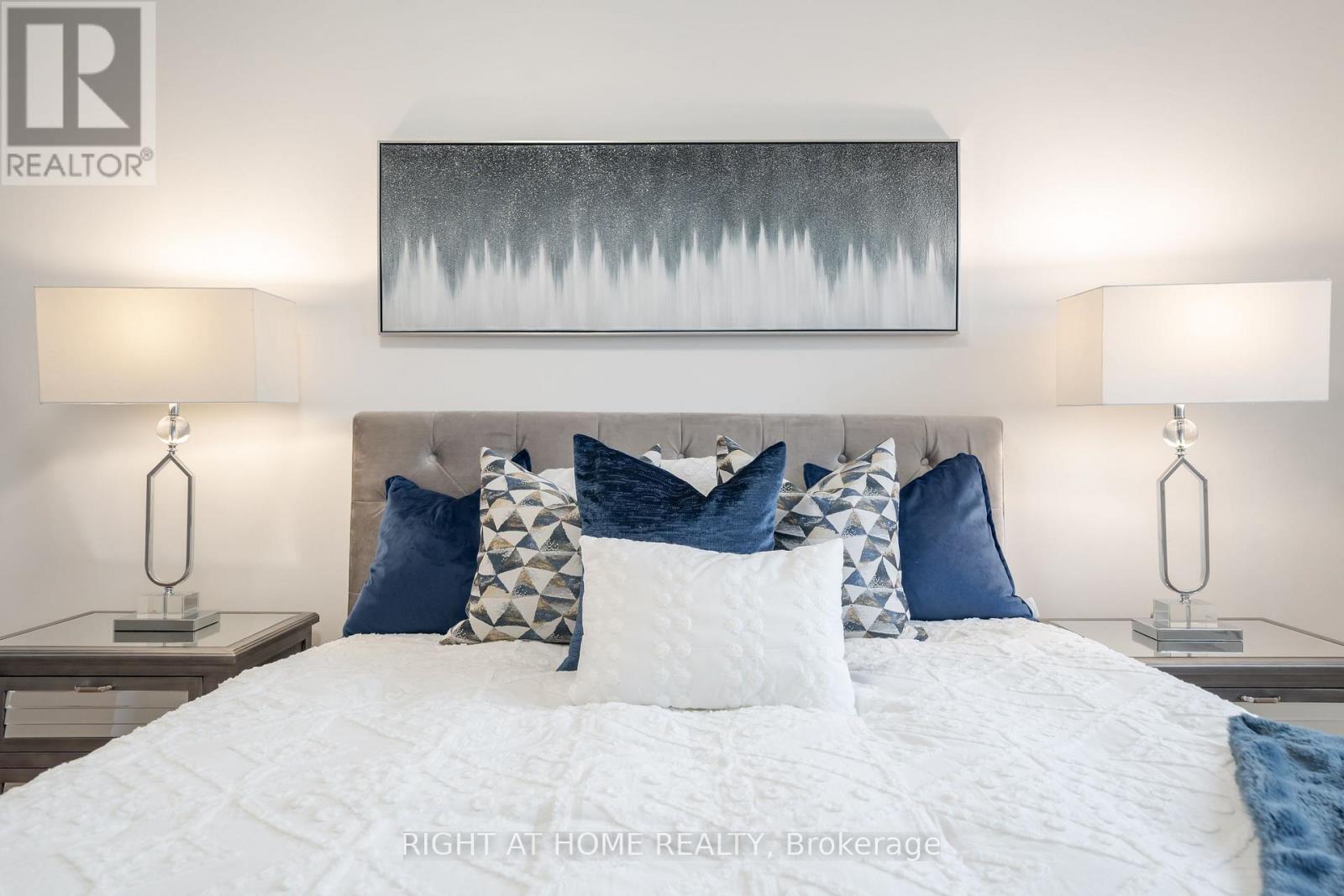 21 - 370 Riddell Court, Newmarket, Ontario  L3Y 8M8 - Photo 24 - N12918240