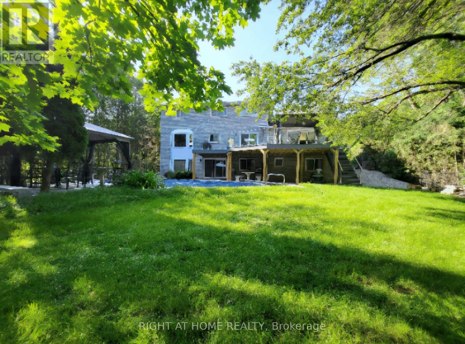 Unit#1 - 5 Black Willow Court, Richmond Hill, Ontario  L4E 2M7 - Photo 4 - N12922140