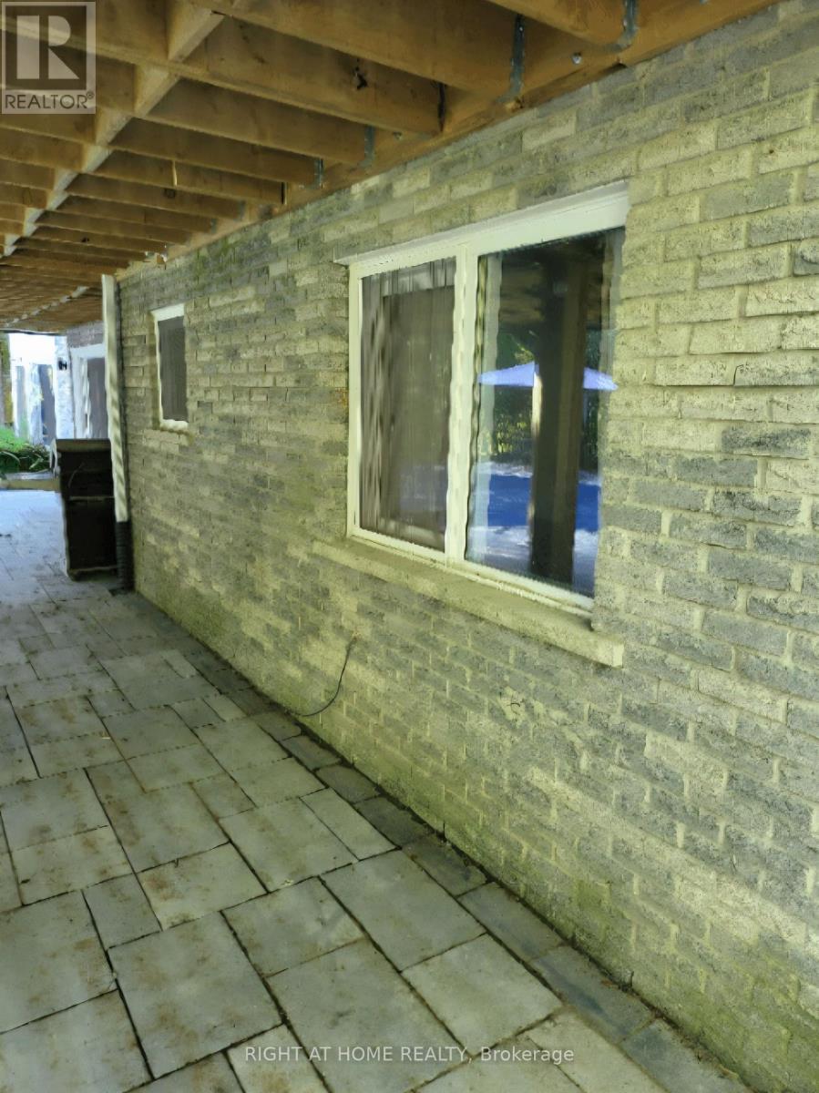 Unit#1 - 5 Black Willow Court, Richmond Hill, Ontario  L4E 2M7 - Photo 5 - N12922140