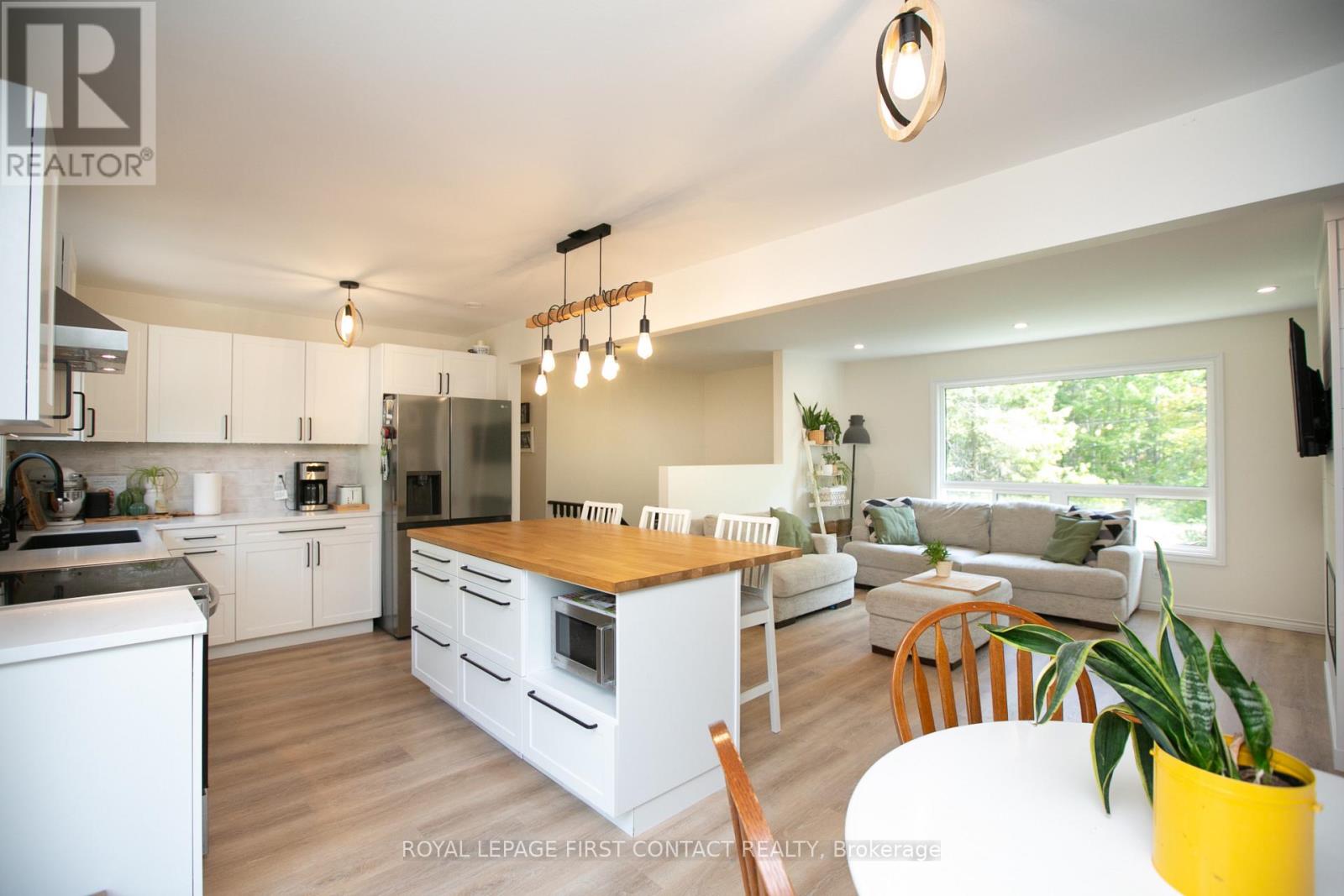 5532 Old Udney Side Road, Ramara, Ontario  L3V 0P6 - Photo 5 - S12892530