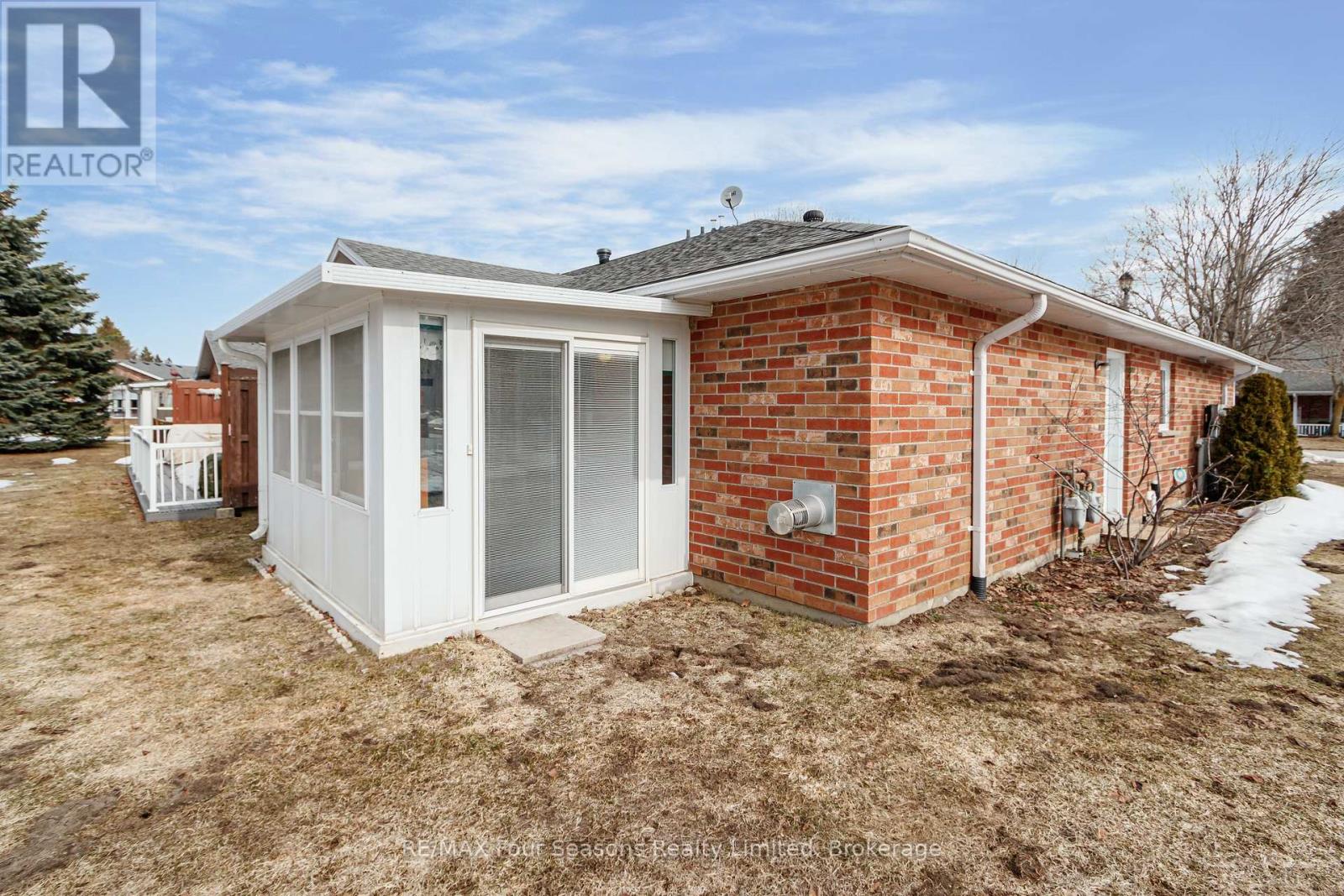 49 - 275 Huron Street, Clearview (Stayner), Ontario  L0M 1S0 - Photo 25 - S12926040