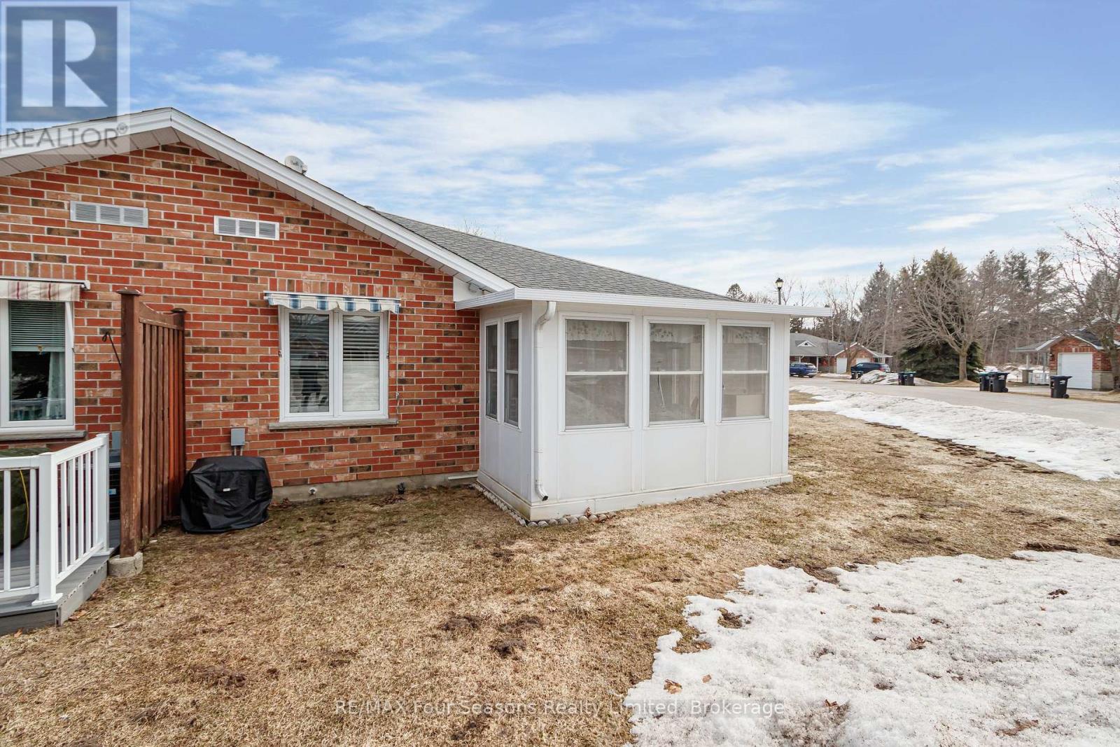 49 - 275 Huron Street, Clearview (Stayner), Ontario  L0M 1S0 - Photo 27 - S12926040