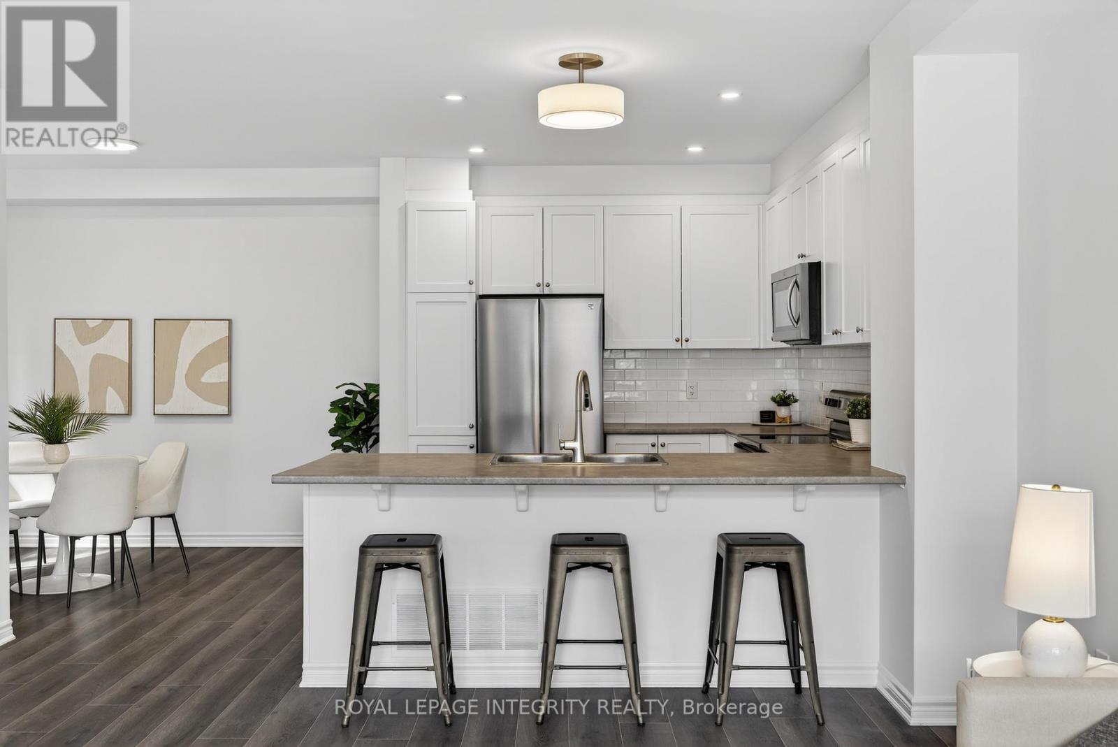 21 Caspian Row, Ottawa, Ontario  K2V 0R7 - Photo 9 - X12925650