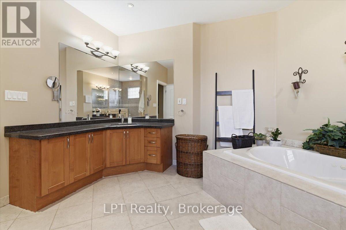 1879 Appleview Road, Pickering, Ontario L1V 1T7 - Photo 18 - E12925884