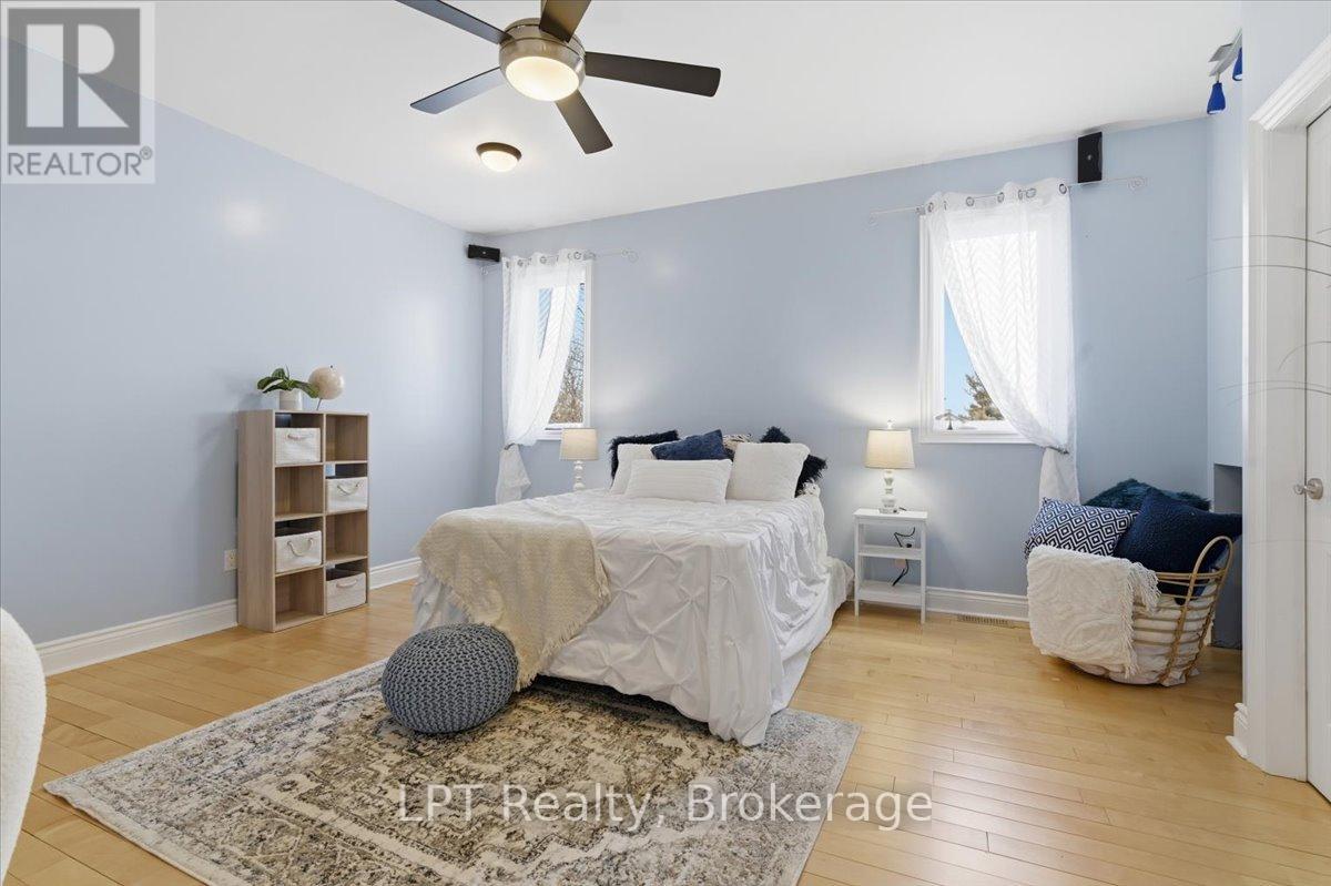 1879 Appleview Road, Pickering, Ontario L1V 1T7 - Photo 22 - E12925884