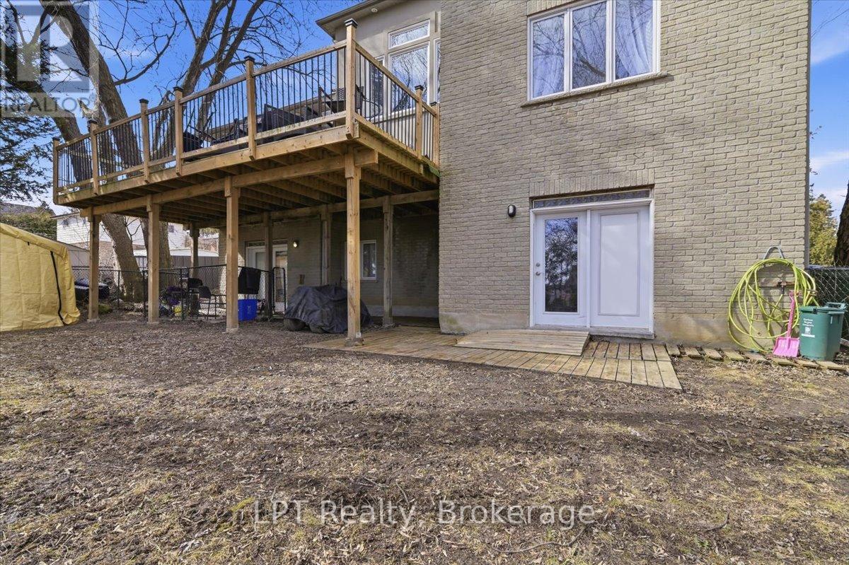 1879 Appleview Road, Pickering, Ontario L1V 1T7 - Photo 29 - E12925884