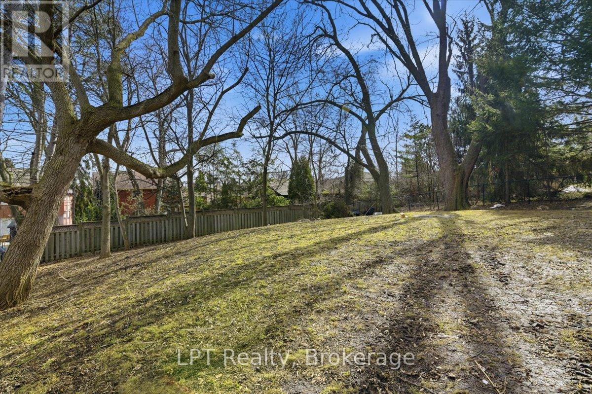 1879 Appleview Road, Pickering, Ontario L1V 1T7 - Photo 30 - E12925884