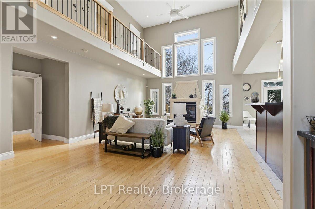 1879 Appleview Road, Pickering, Ontario L1V 1T7 - Photo 7 - E12925884