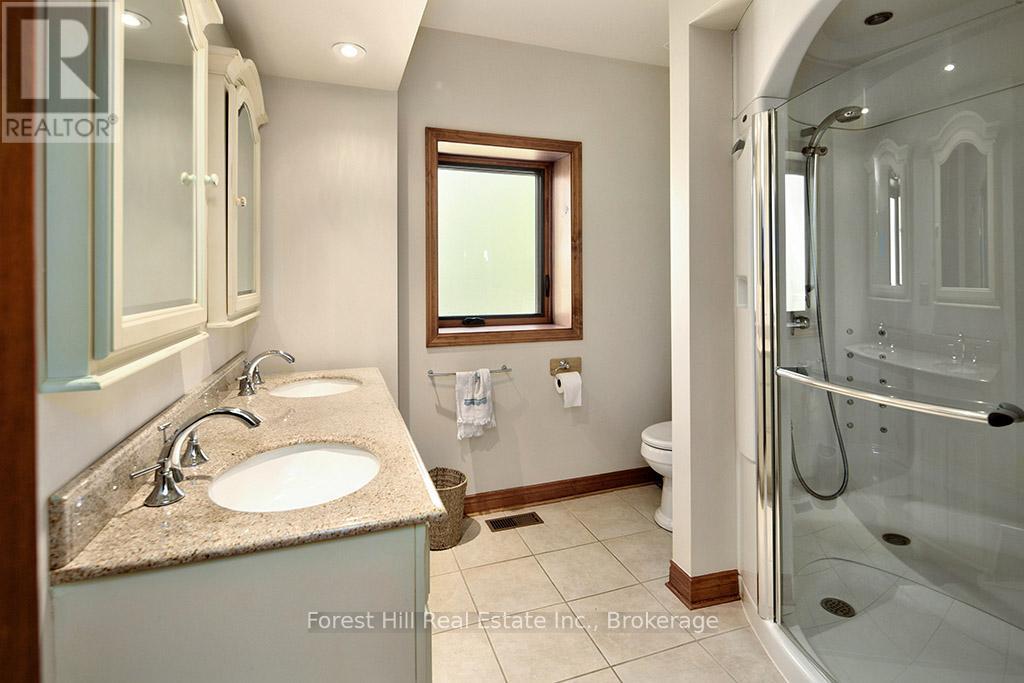 222 Plantt's Point Road, Grey Highlands, Ontario  N0C 1E0 - Photo 14 - X12925894