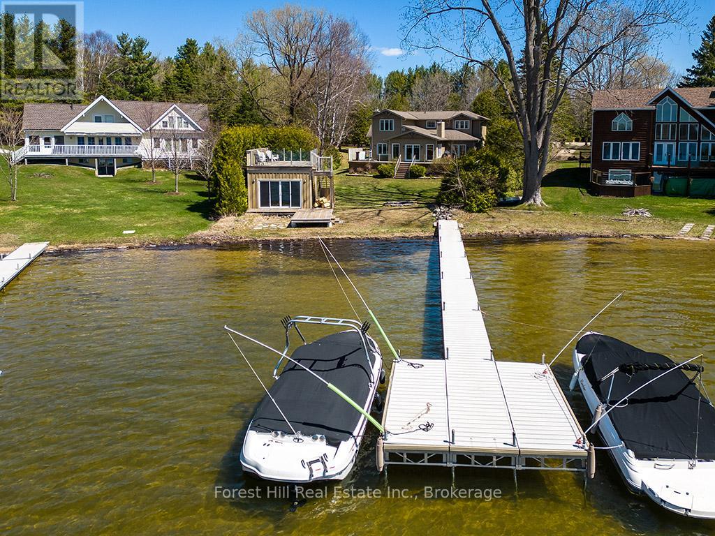 222 Plantt's Point Road, Grey Highlands, Ontario  N0C 1E0 - Photo 9 - X12925894