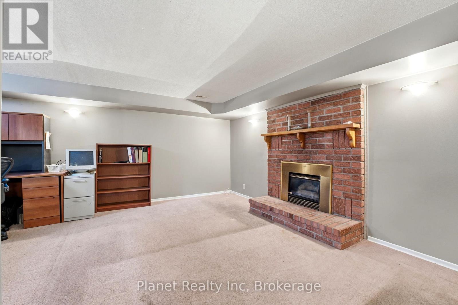 155 Foxhunt Road, Waterloo, Ontario  N2K 2R8 - Photo 23 - X12925946