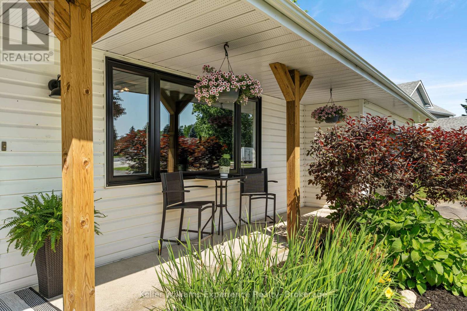 110 Mary Avenue, Georgian Bluffs, Ontario  N4K 5N5 - Photo 35 - X12926048