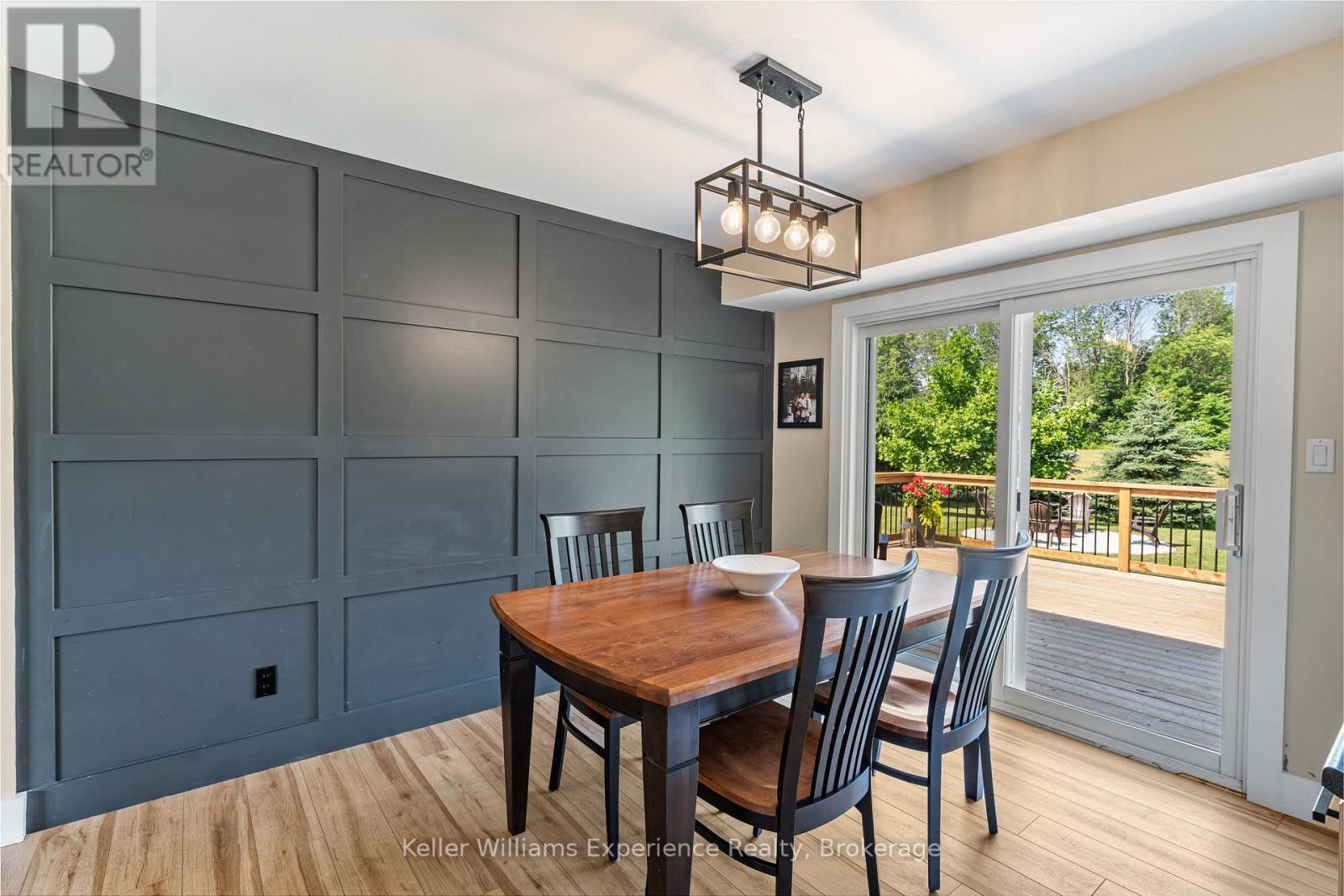 110 Mary Avenue, Georgian Bluffs, Ontario  N4K 5N5 - Photo 8 - X12926048