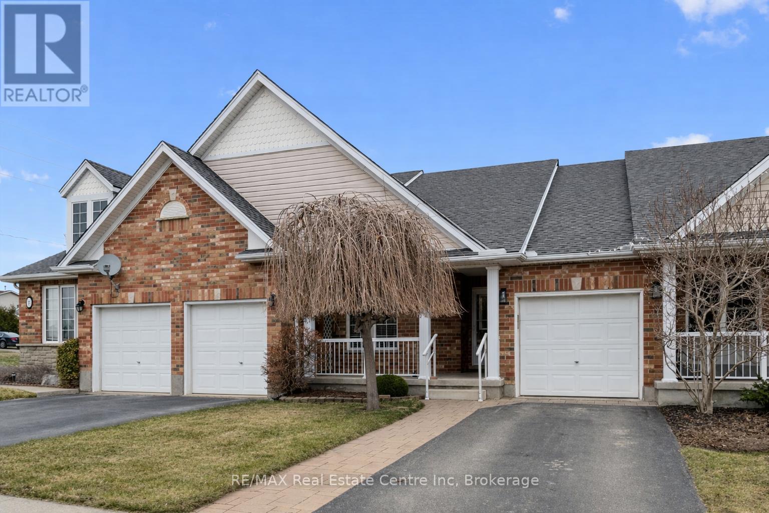 33 THORNTON STREET, guelph (grange road), Ontario