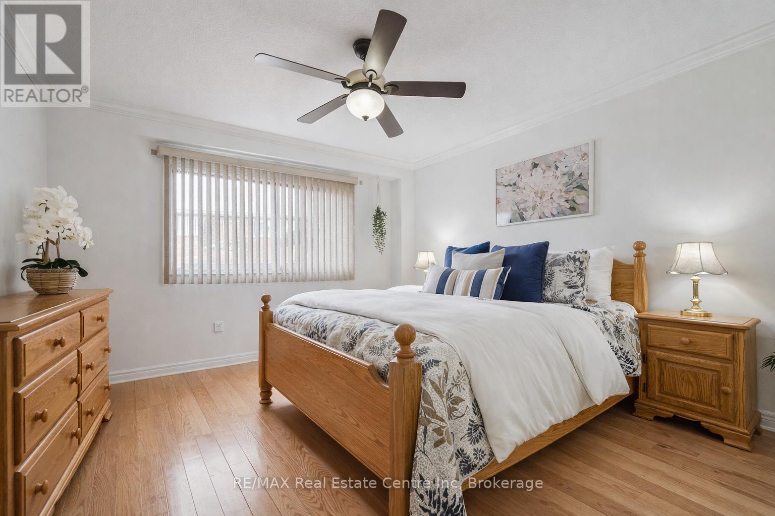 33 Thornton Street, Guelph (Grange Road), Ontario  N1E 7B1 - Photo 10 - X12926078