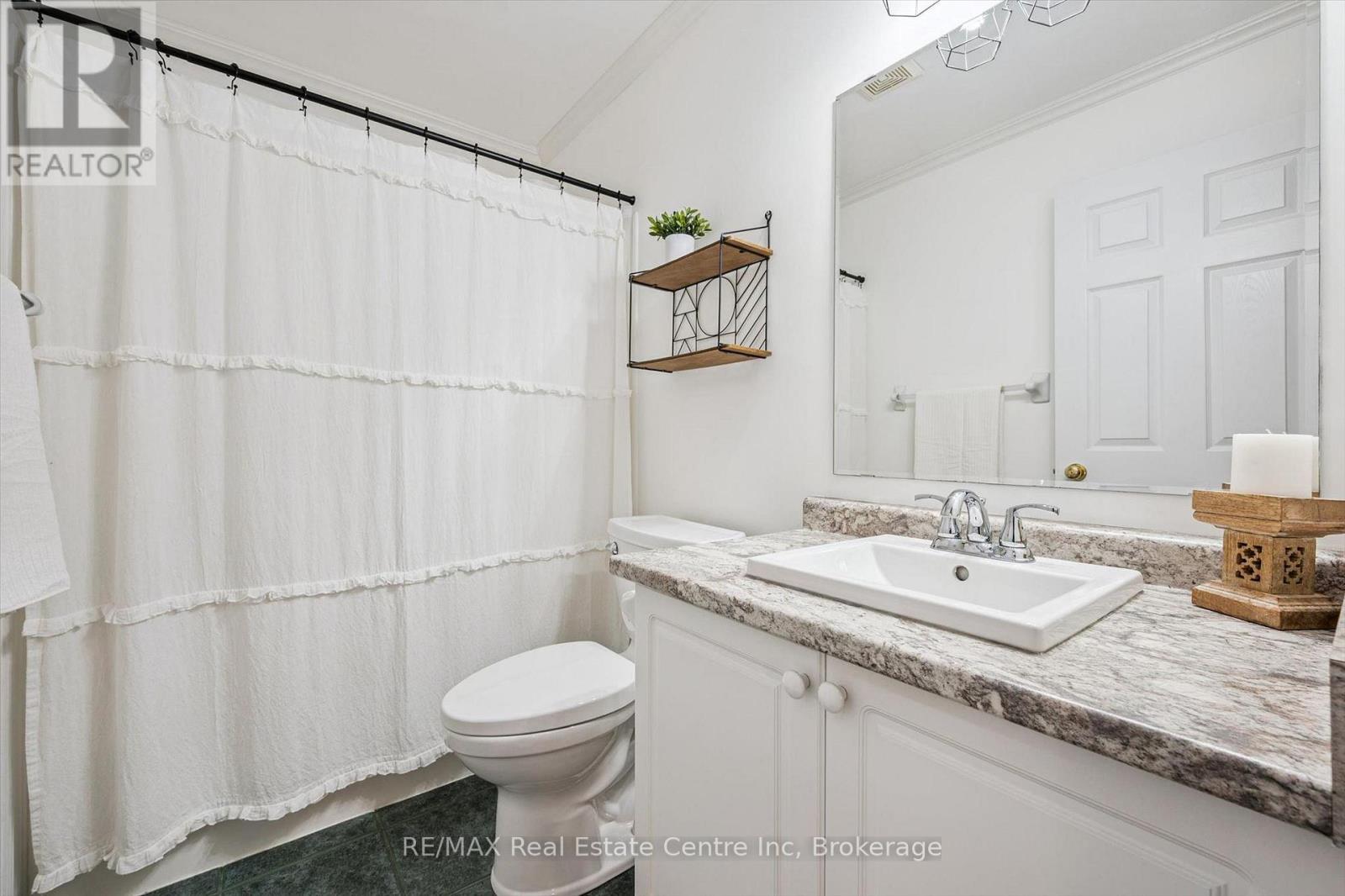 33 Thornton Street, Guelph (Grange Road), Ontario  N1E 7B1 - Photo 14 - X12926078